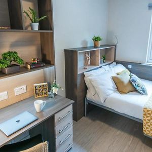 Private Ensuite Bedrooms - IQ Oxford Court